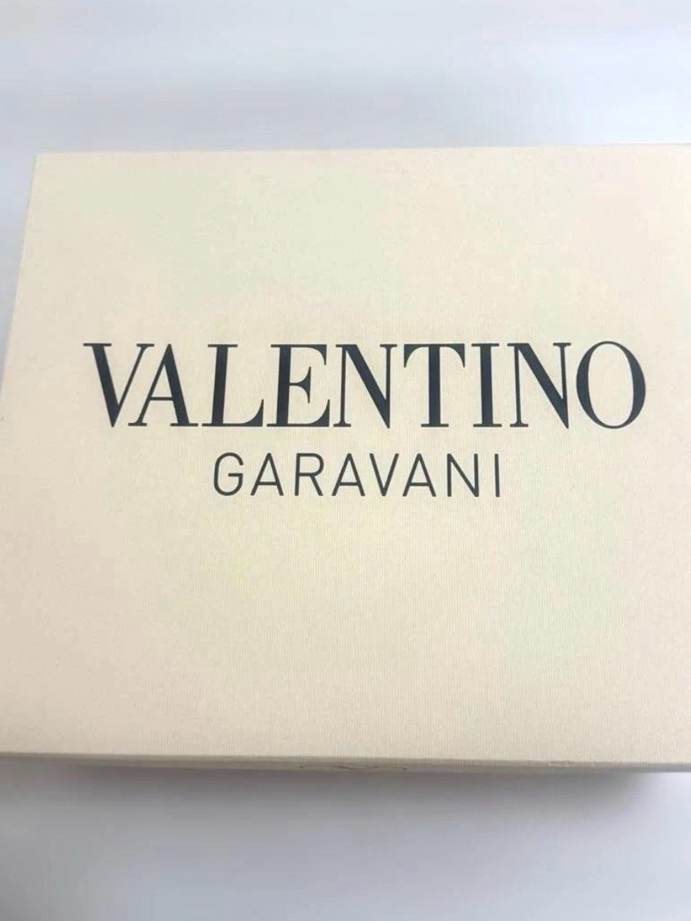💛 Valentino Garavani Cream Box with Black Logo